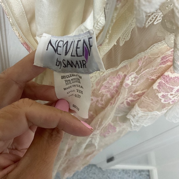 Pink and White Lace Dress - Picture 5 of 5